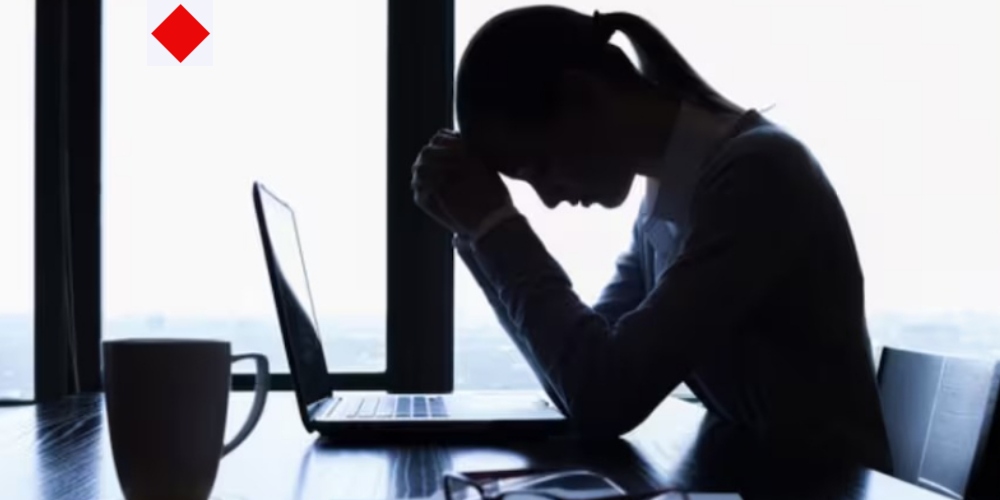 অফিসে হঠাৎ অসুস্থ বোধ করলে কী করবেন