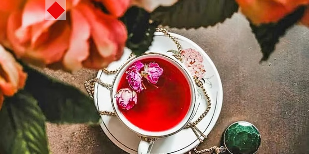 স্বাদই নয়, স্বাস্থ্যেও দারুণ উপকারী গোলাপের চা