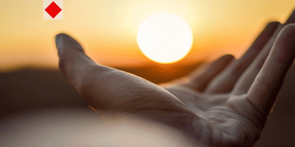 জীবনের পরিবর্তনই স্বাভাবিক—মানিয়ে নেওয়াই বুদ্ধিমানের কাজ